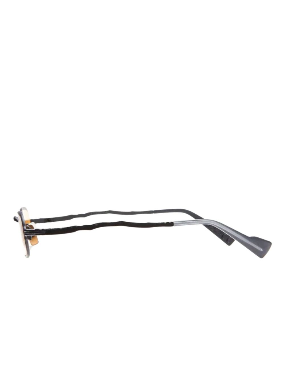 square-frame tinted sunglasses