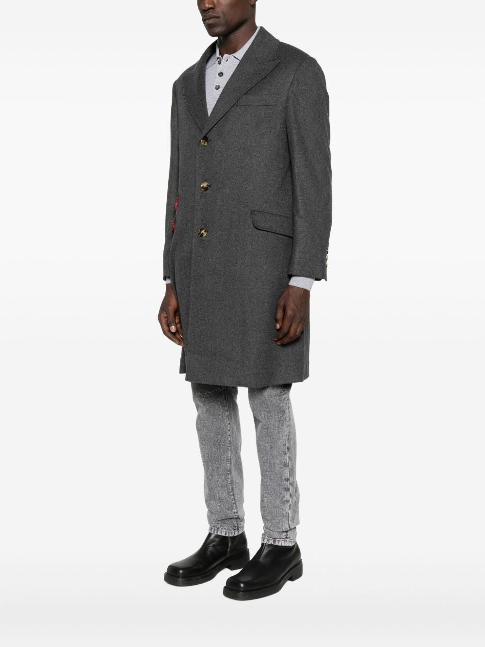 button-fastening flap-pocket coat