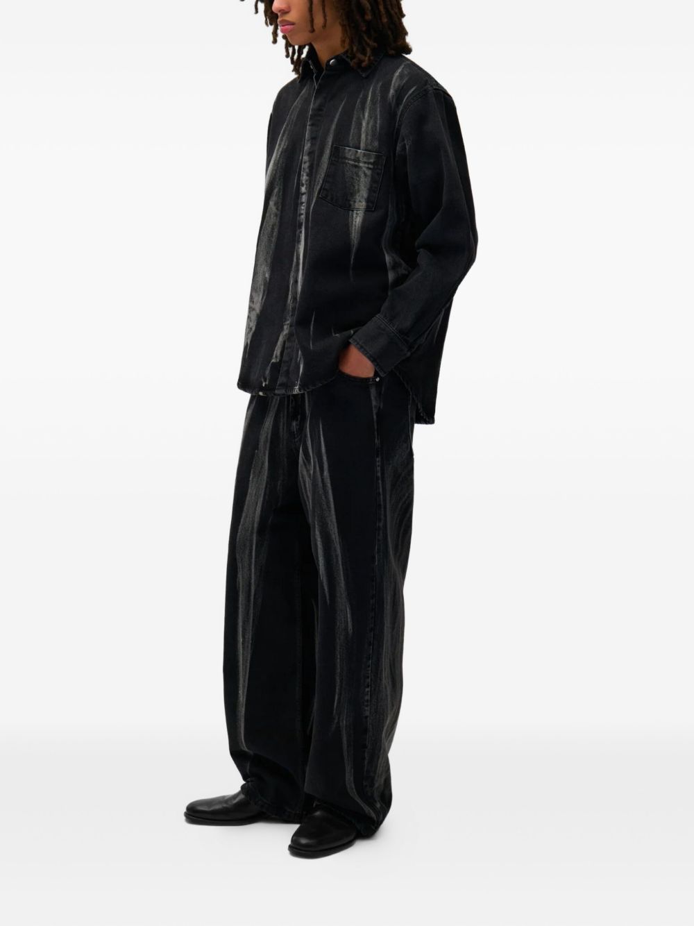 washed trousers