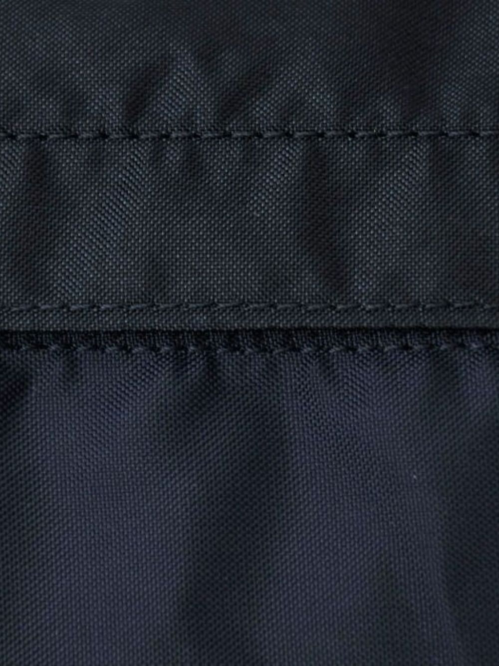 triple-pocket holdall