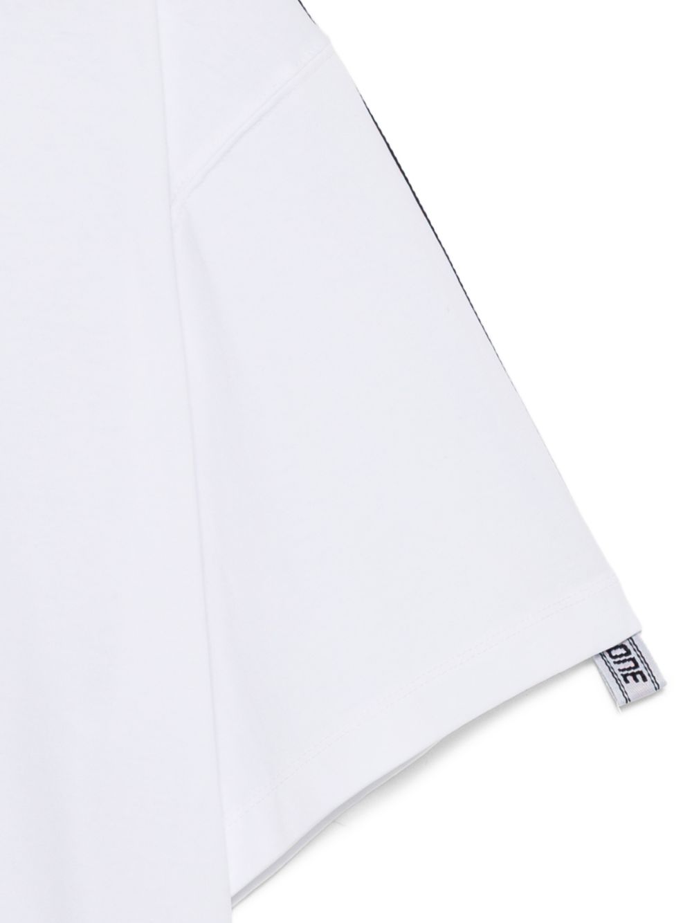 logo-embossed T-shirt