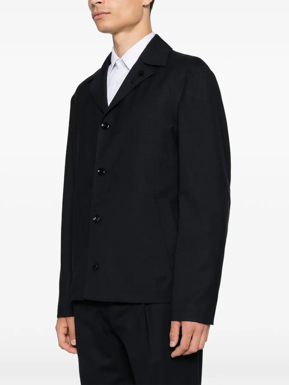 notched-lapel single-breasted blazer