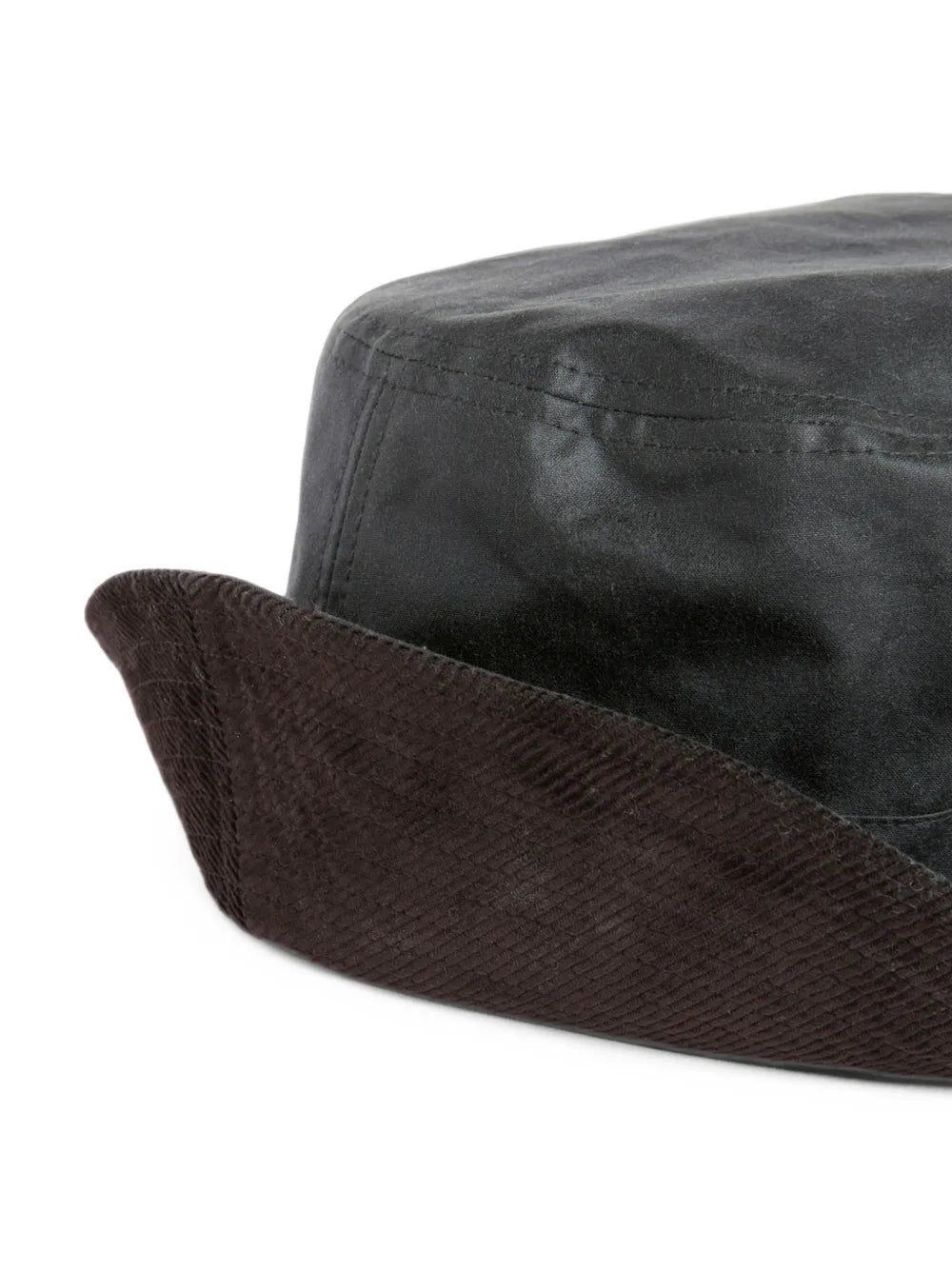 x A.P.C logo-patch waxed-cotton bucket hat