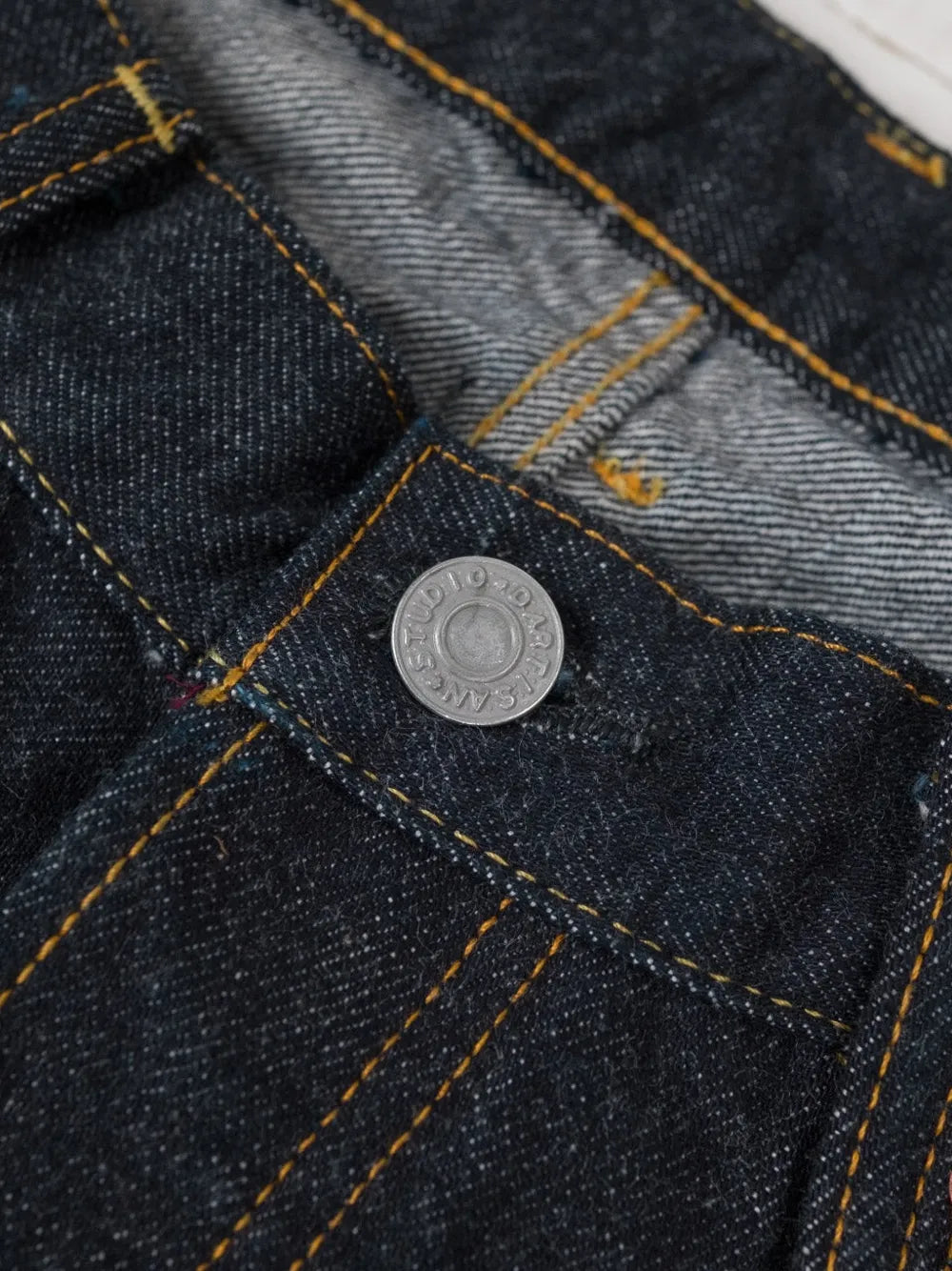 logo-patch jeans