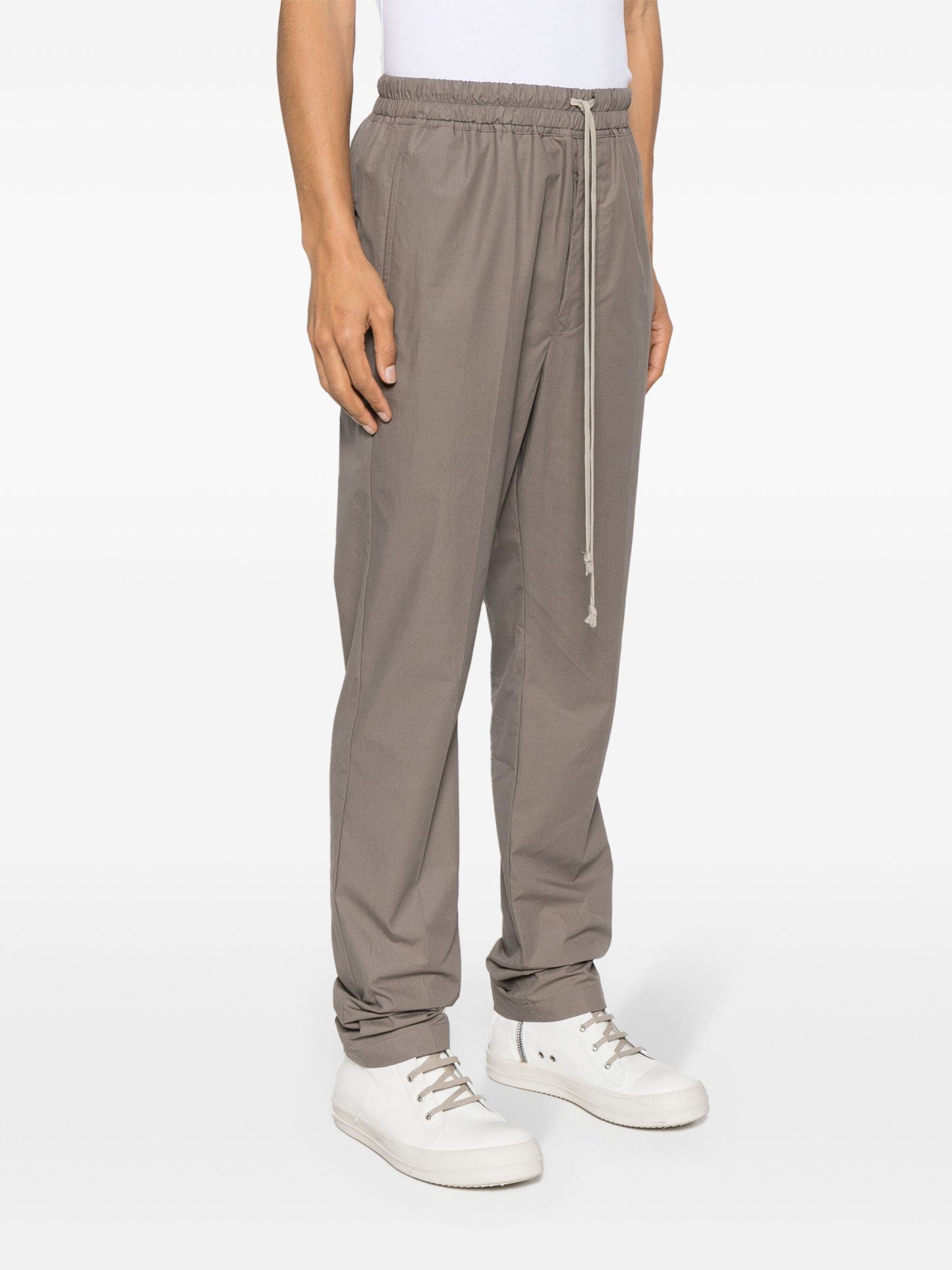 Mid-Rise Tapered Trousers