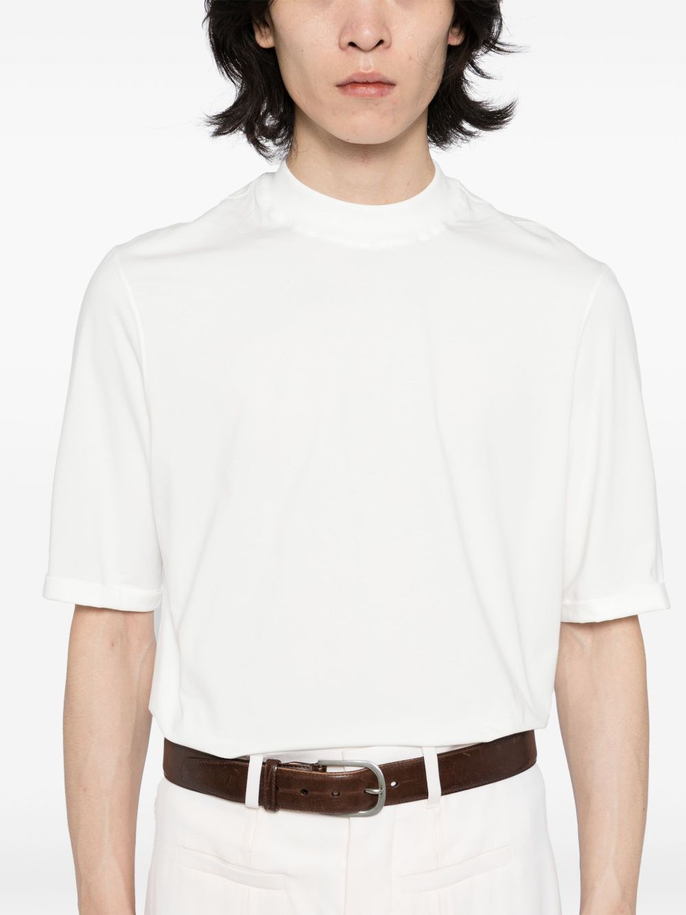 short-sleeved t-shirt