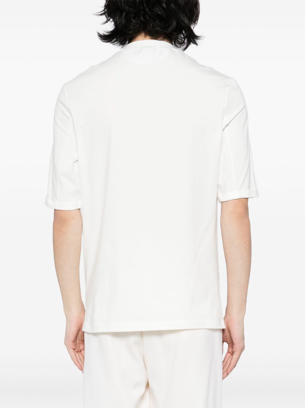 short-sleeved t-shirt