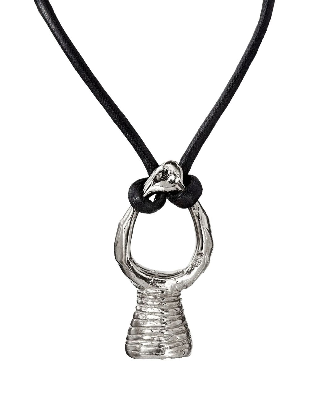 statement-pendant necklace 