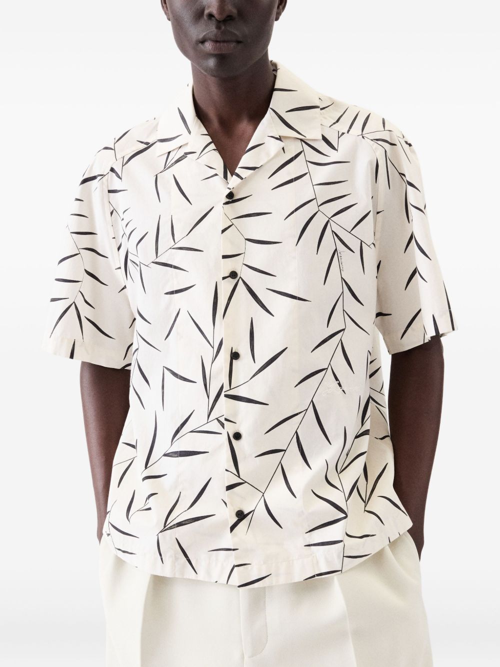 leaf-print short-sleeve shirt