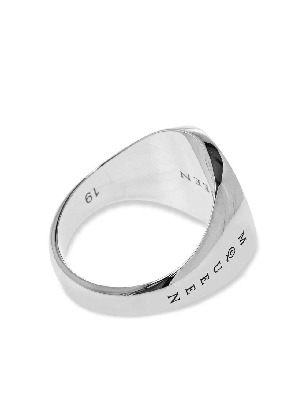 skull-embossed signet ring