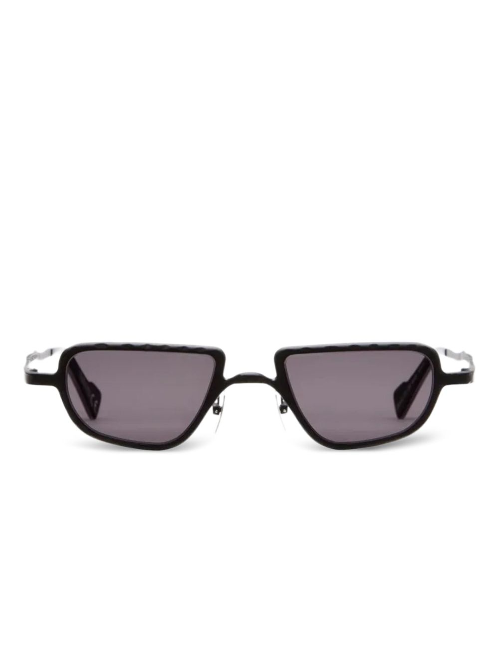 cat-eye frame sunglasses