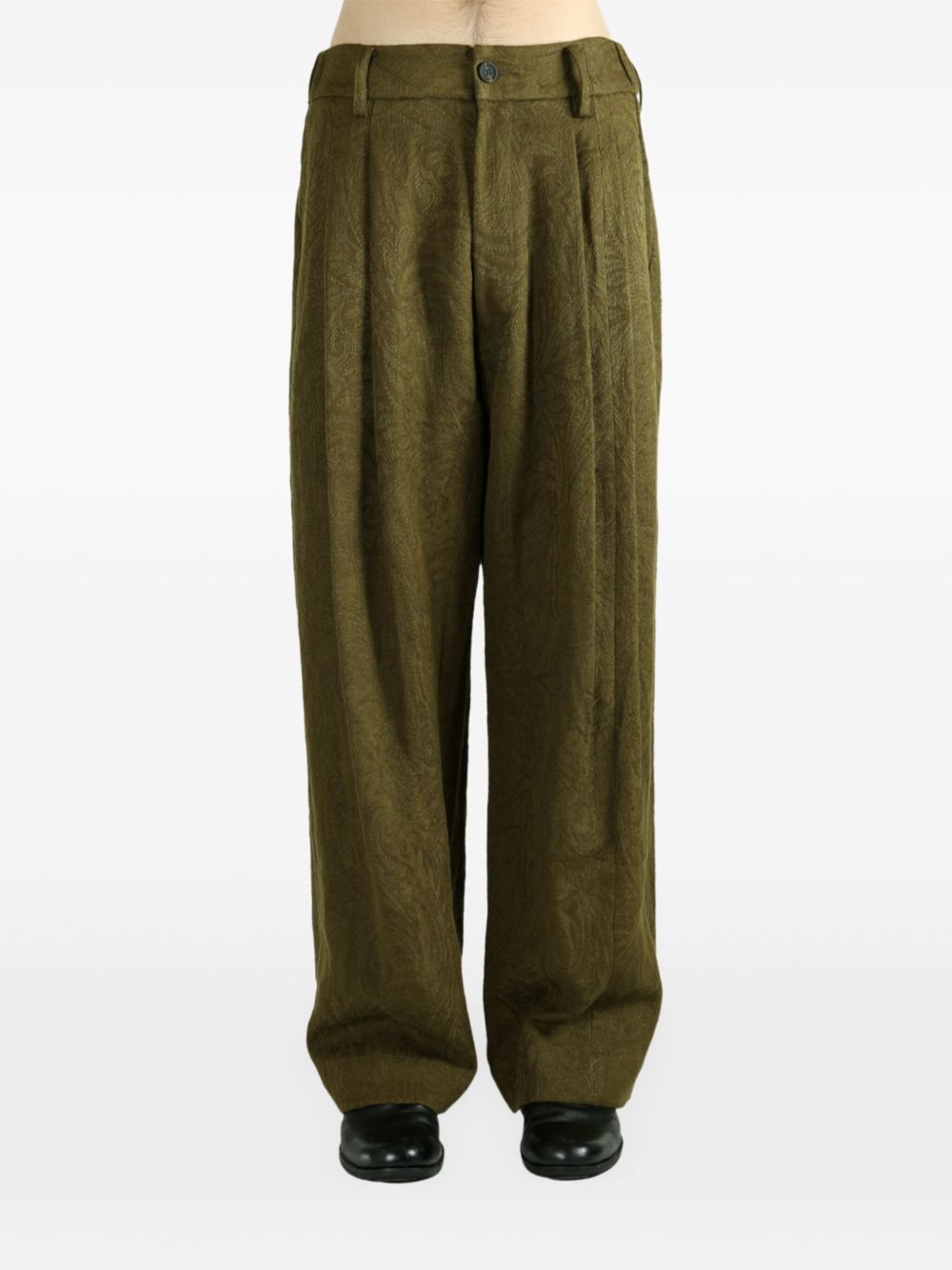 pleated patterned trousers