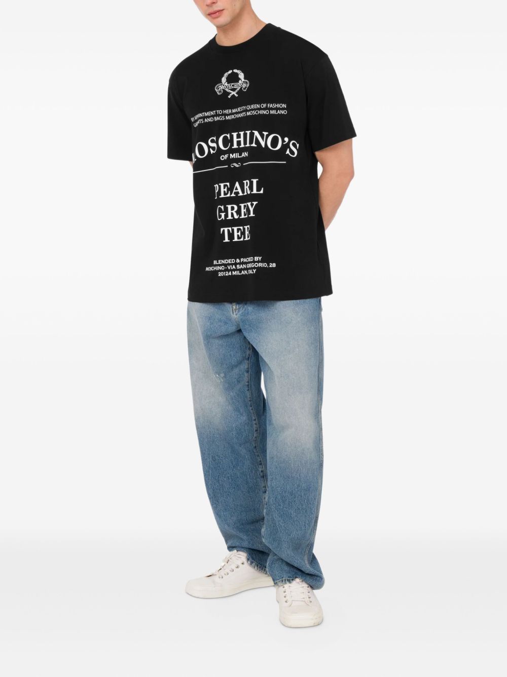 graphic-print T-shirt