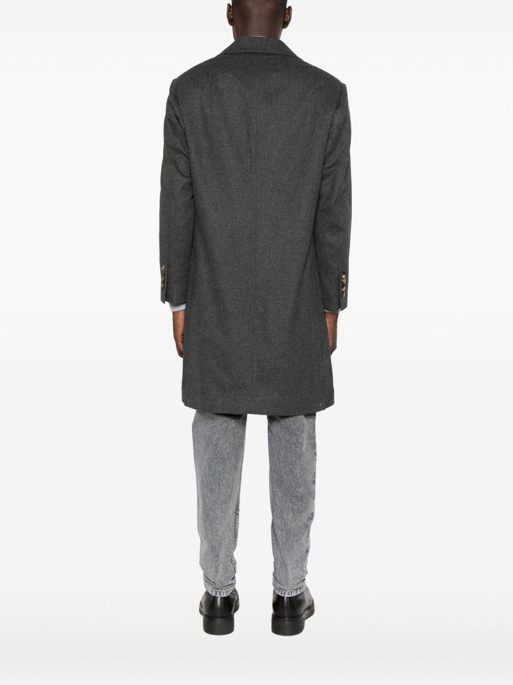 button-fastening flap-pocket coat