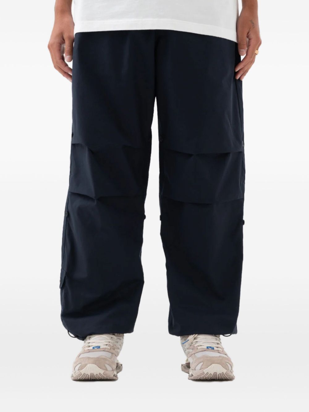 5304 button-fastening trousers