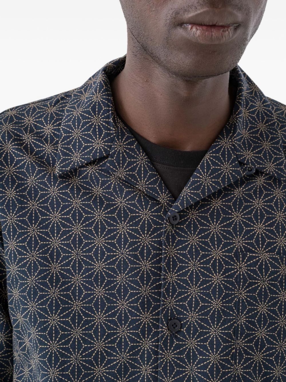 geometric-pattern short-sleeve shirt