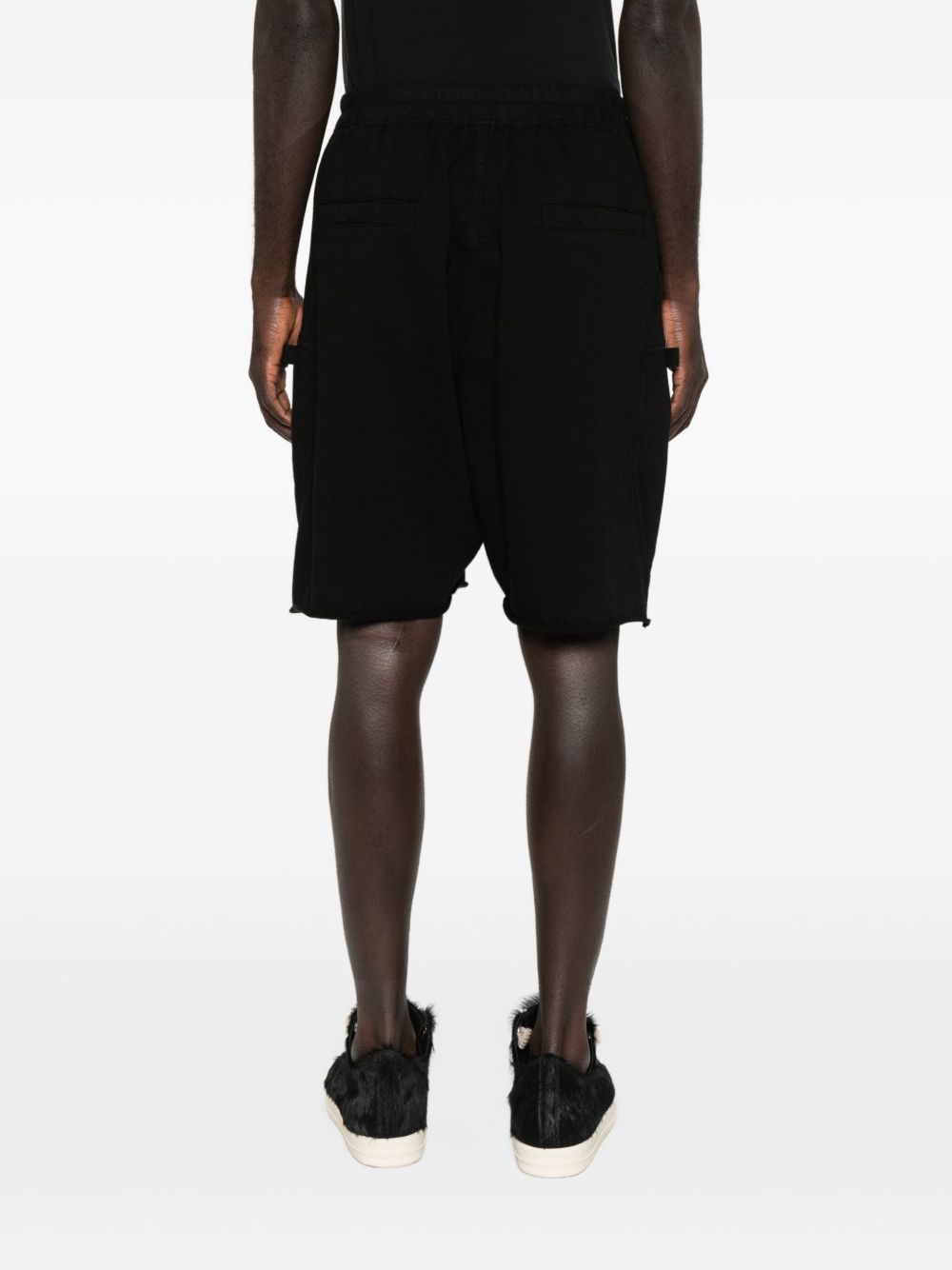 zip-pocket drawstring shorts