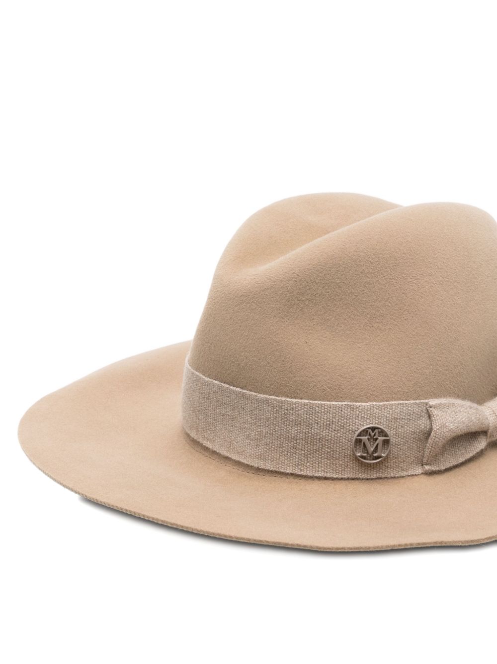 bow-detailed felt hat