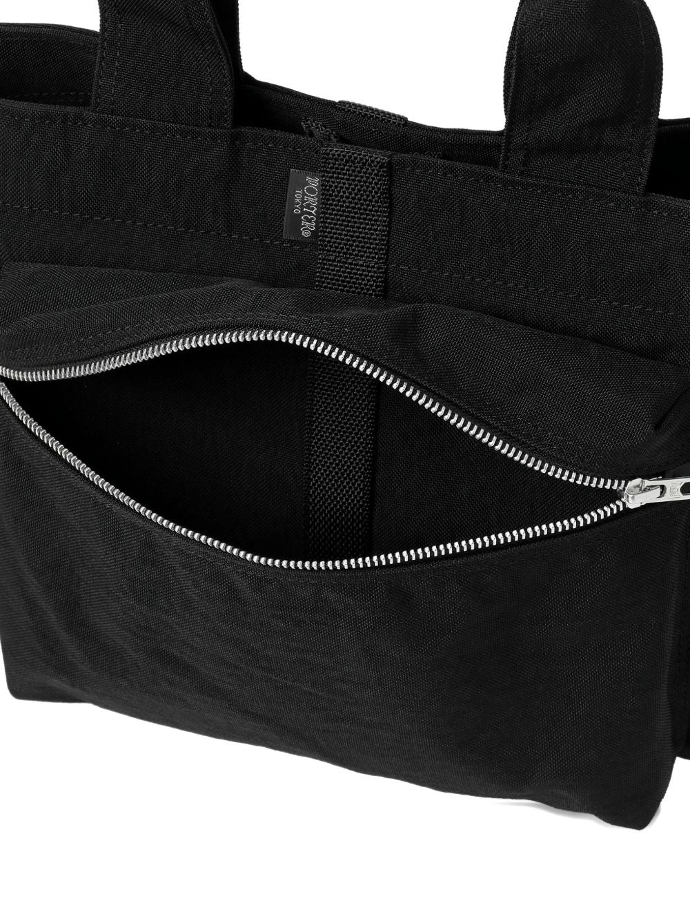zip-fastening tote bag