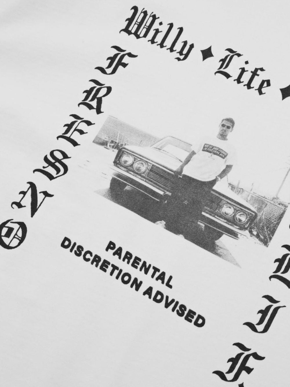 graphic-print T-shirt