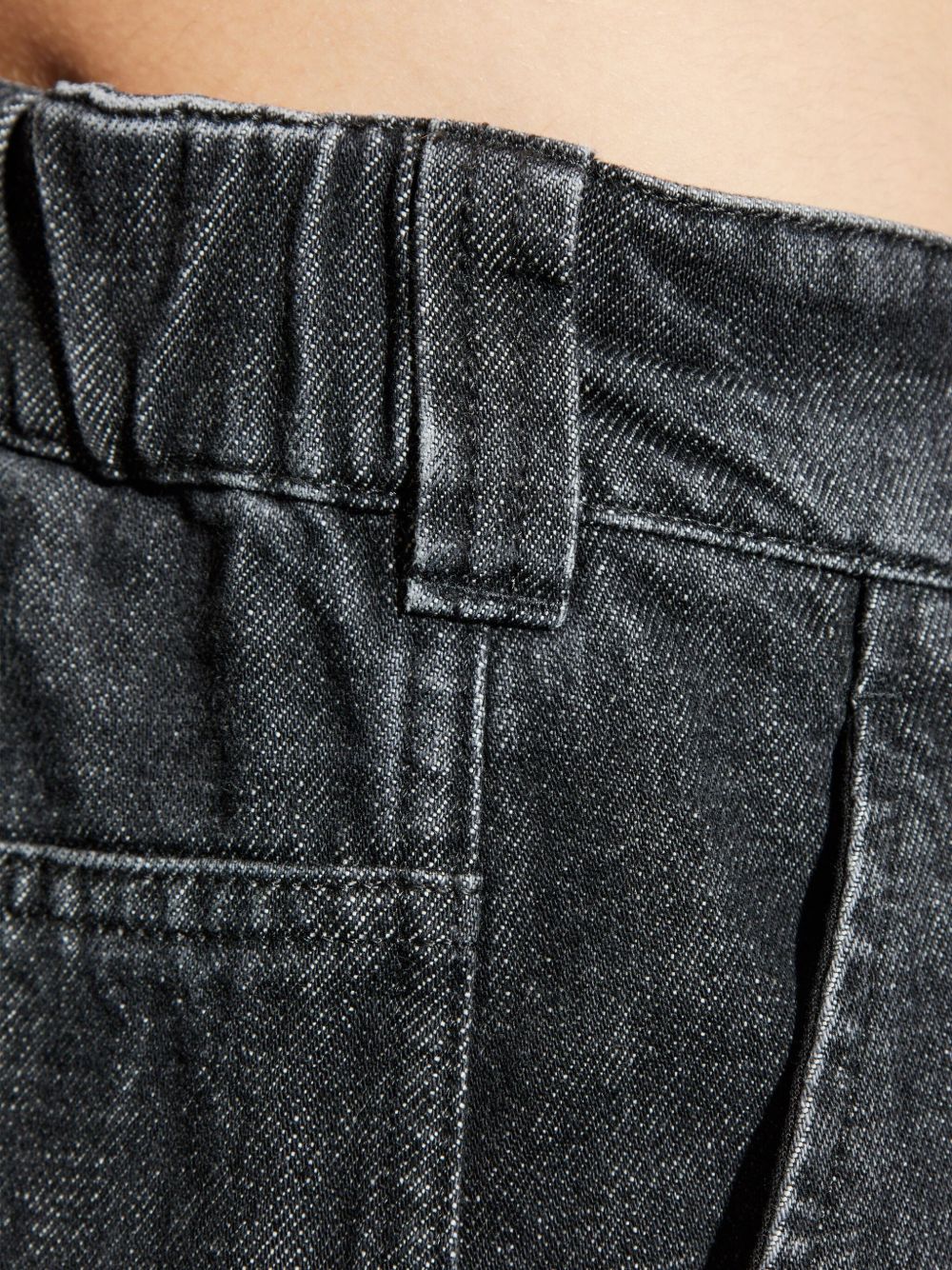button-fastening jeans