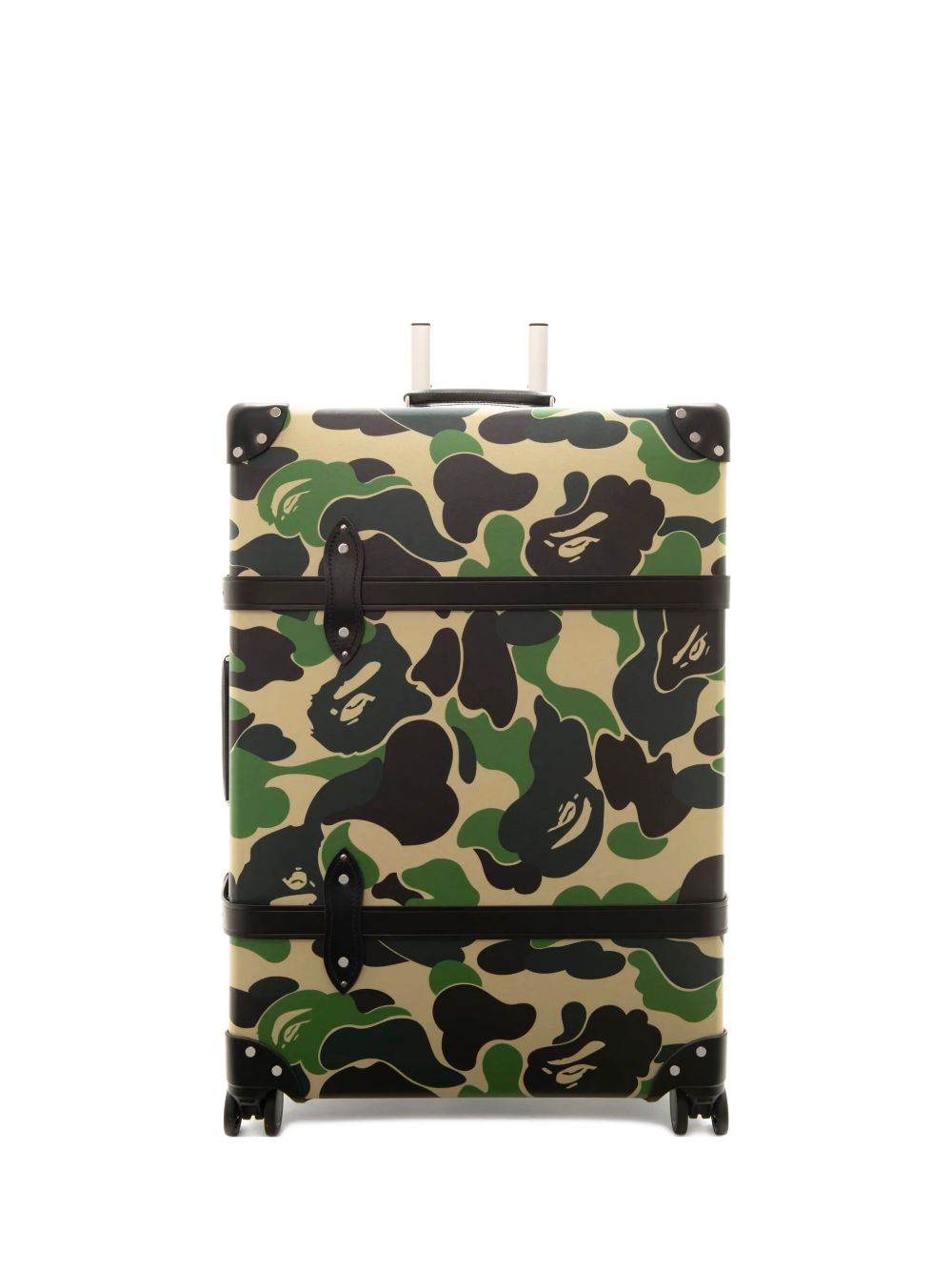 x Globe-Trotter camouflage-print luggage