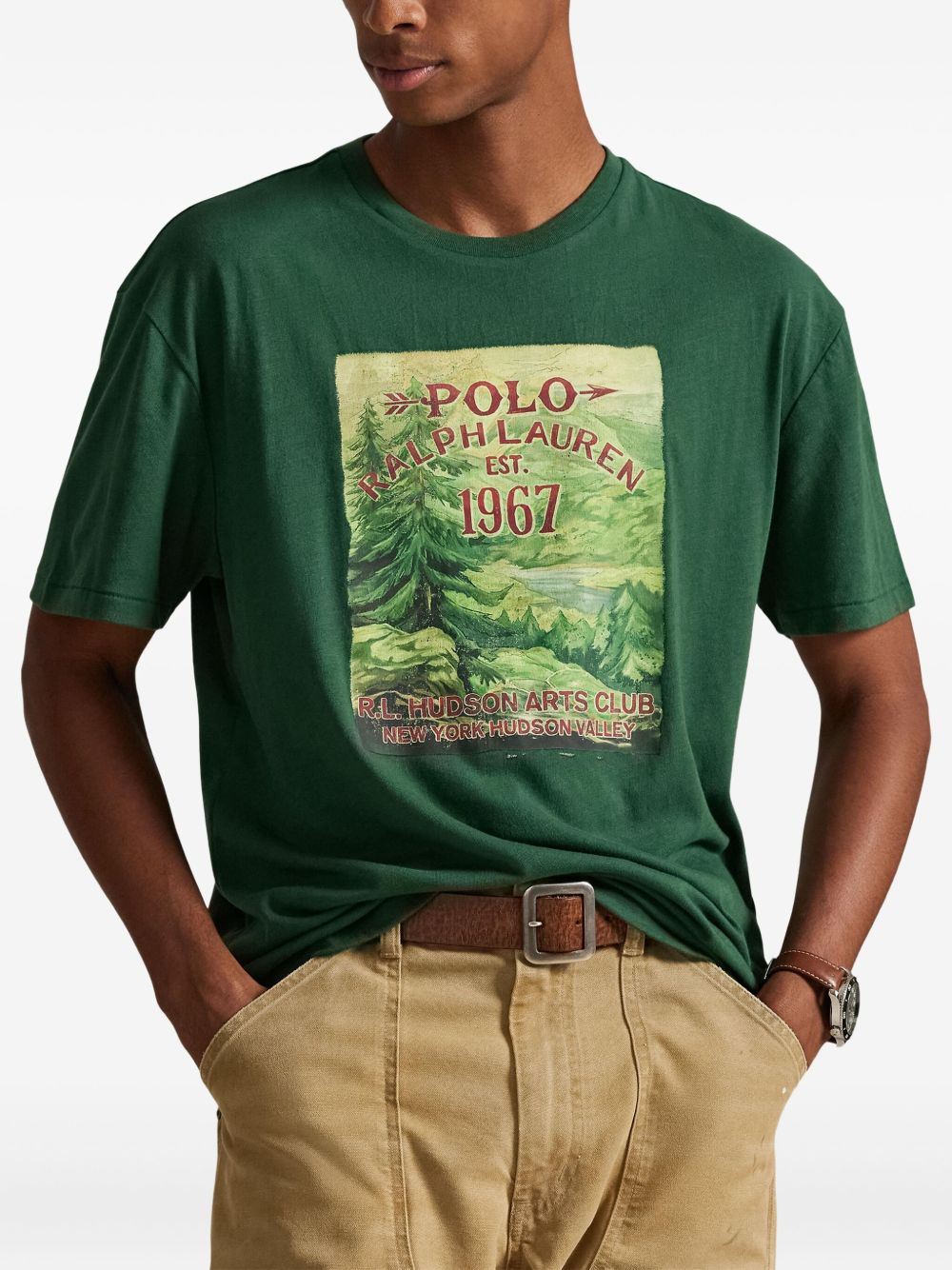 graphic-print T-shirt