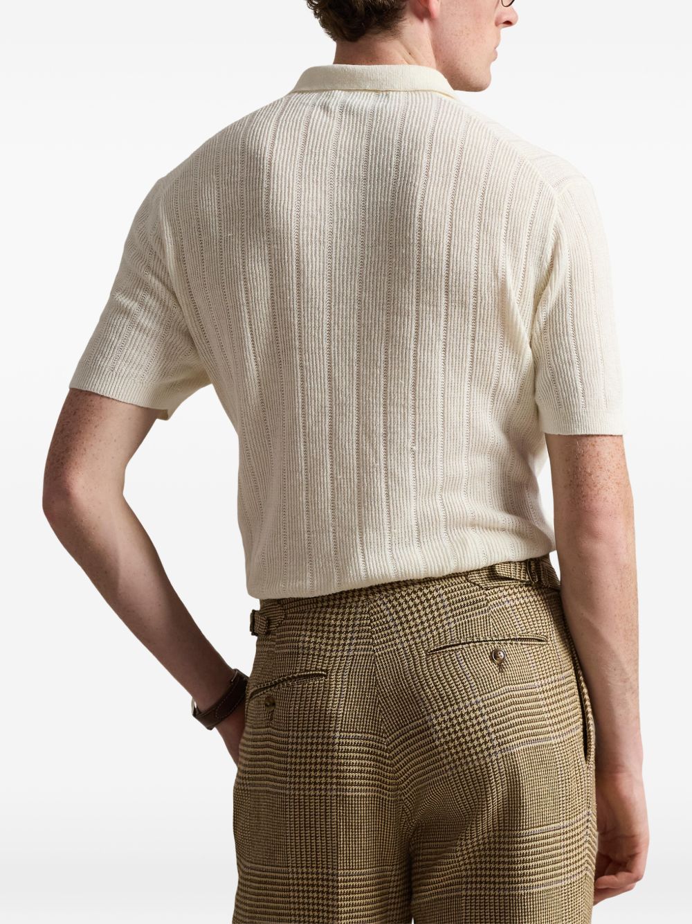 textured T-shirt