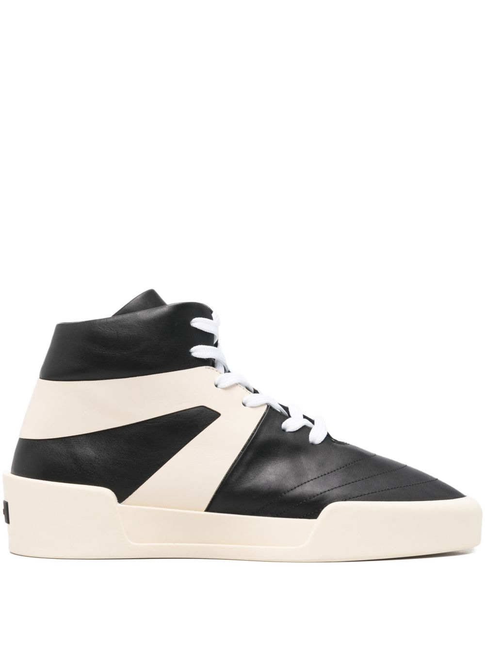 Basketball sneakers