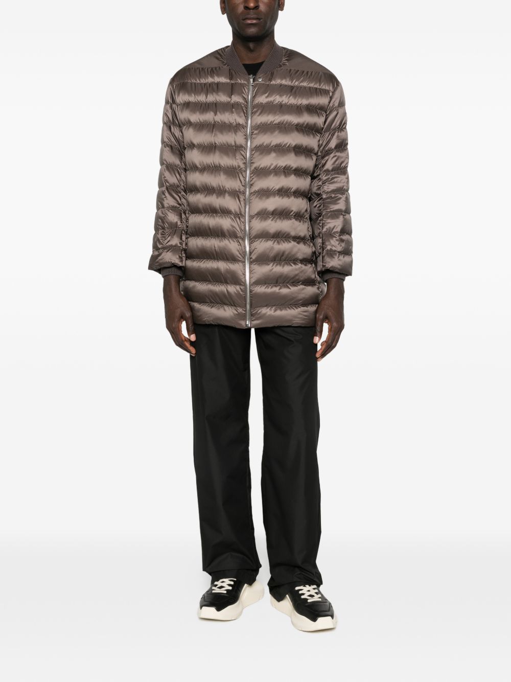 zip-fastening padded jacket