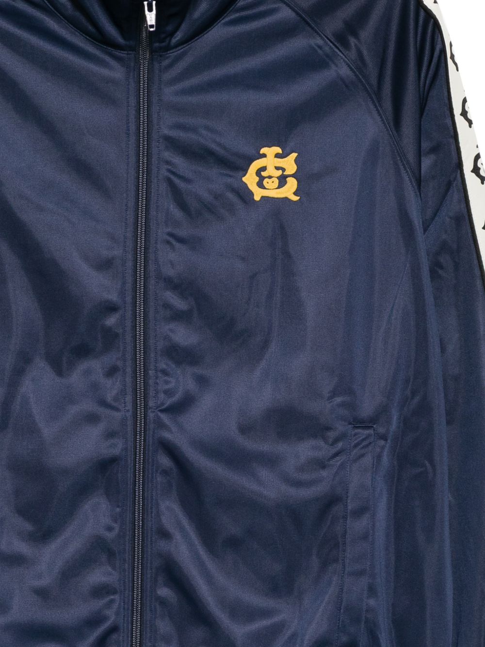 logo-embroidered jacket 