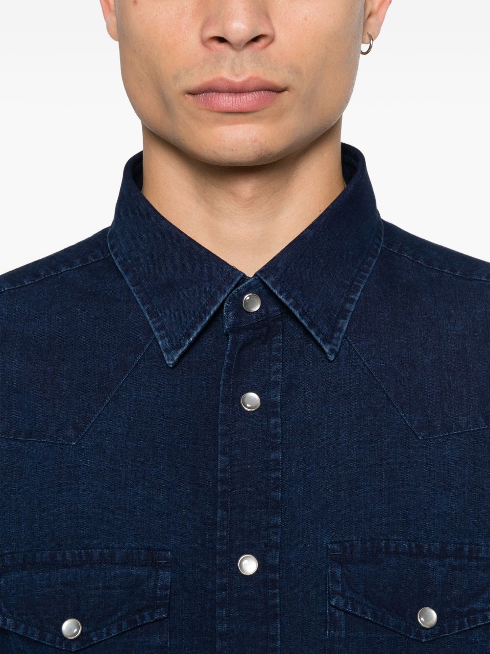 chest-pocket shirt