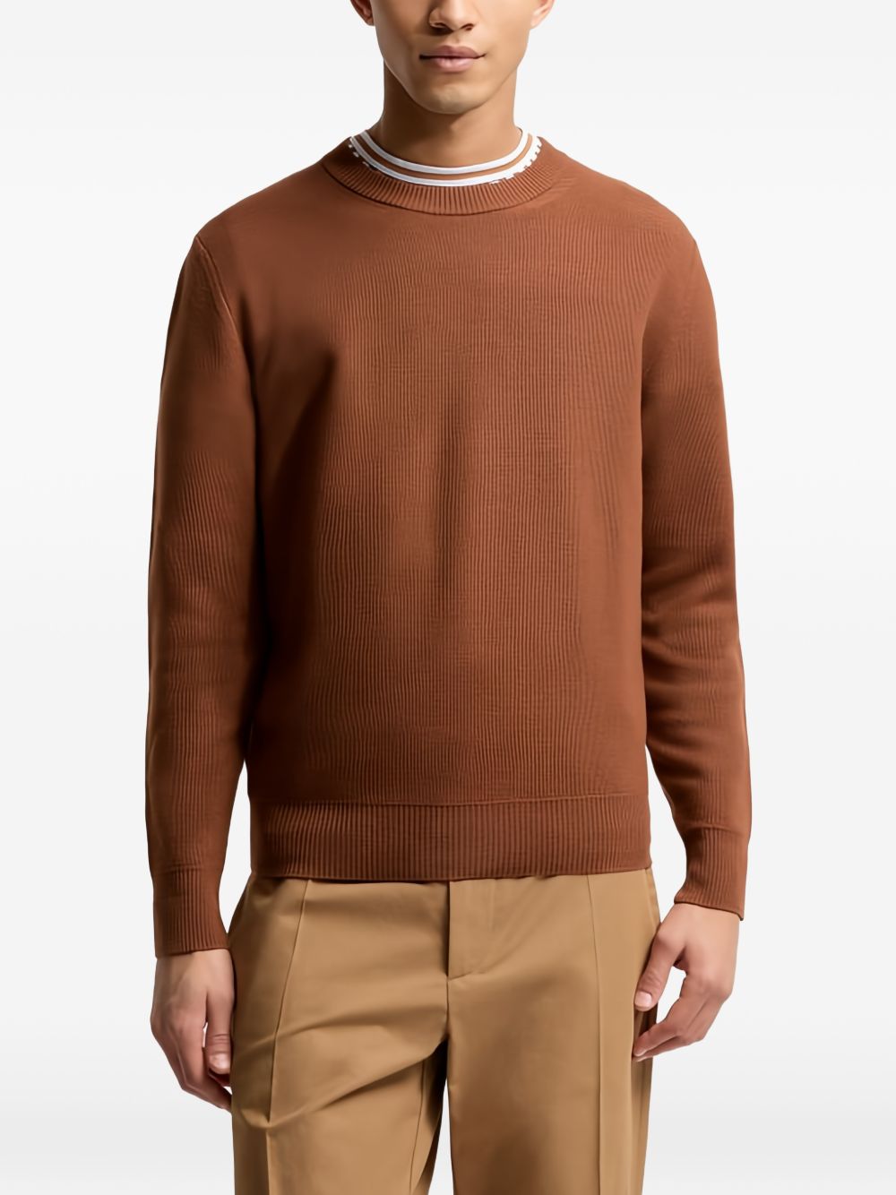 logo-patch sweater