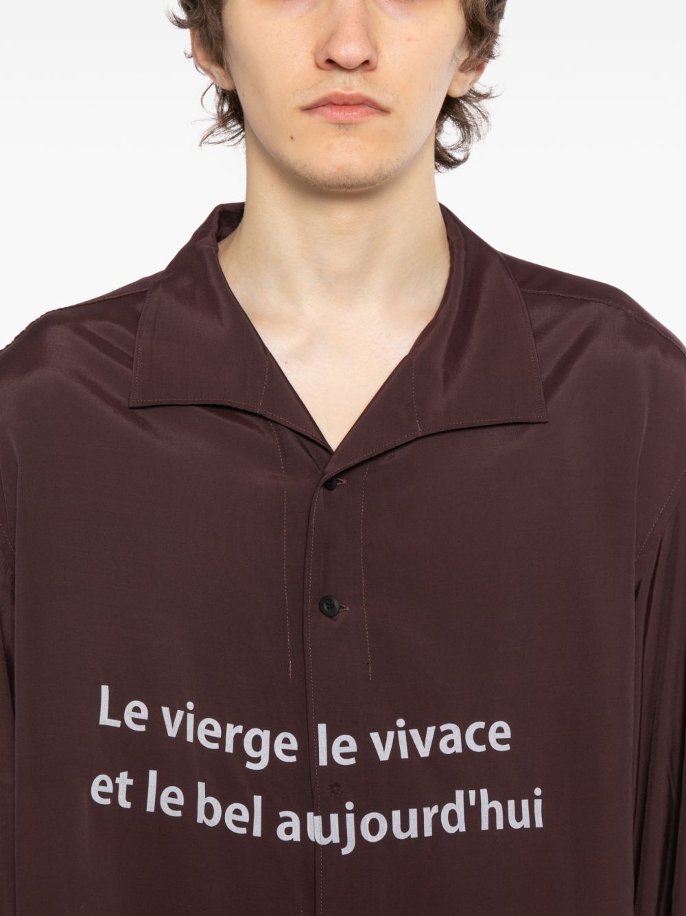 slogan-print shirt