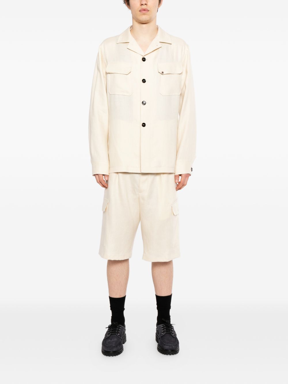 chest flap pockets jacket 