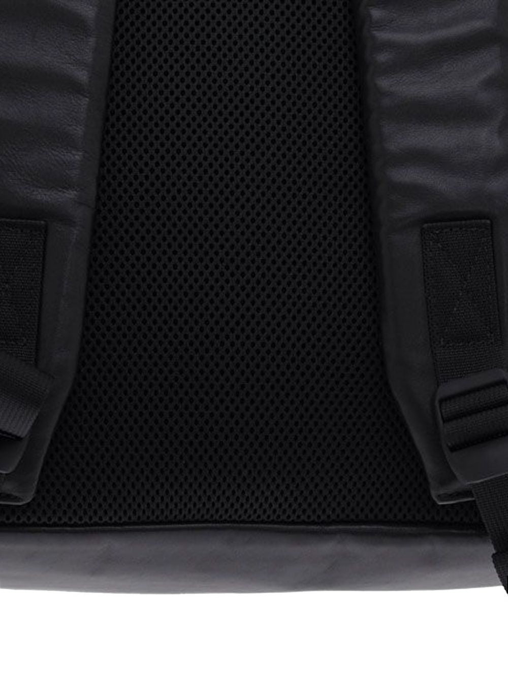 zip leather backpack