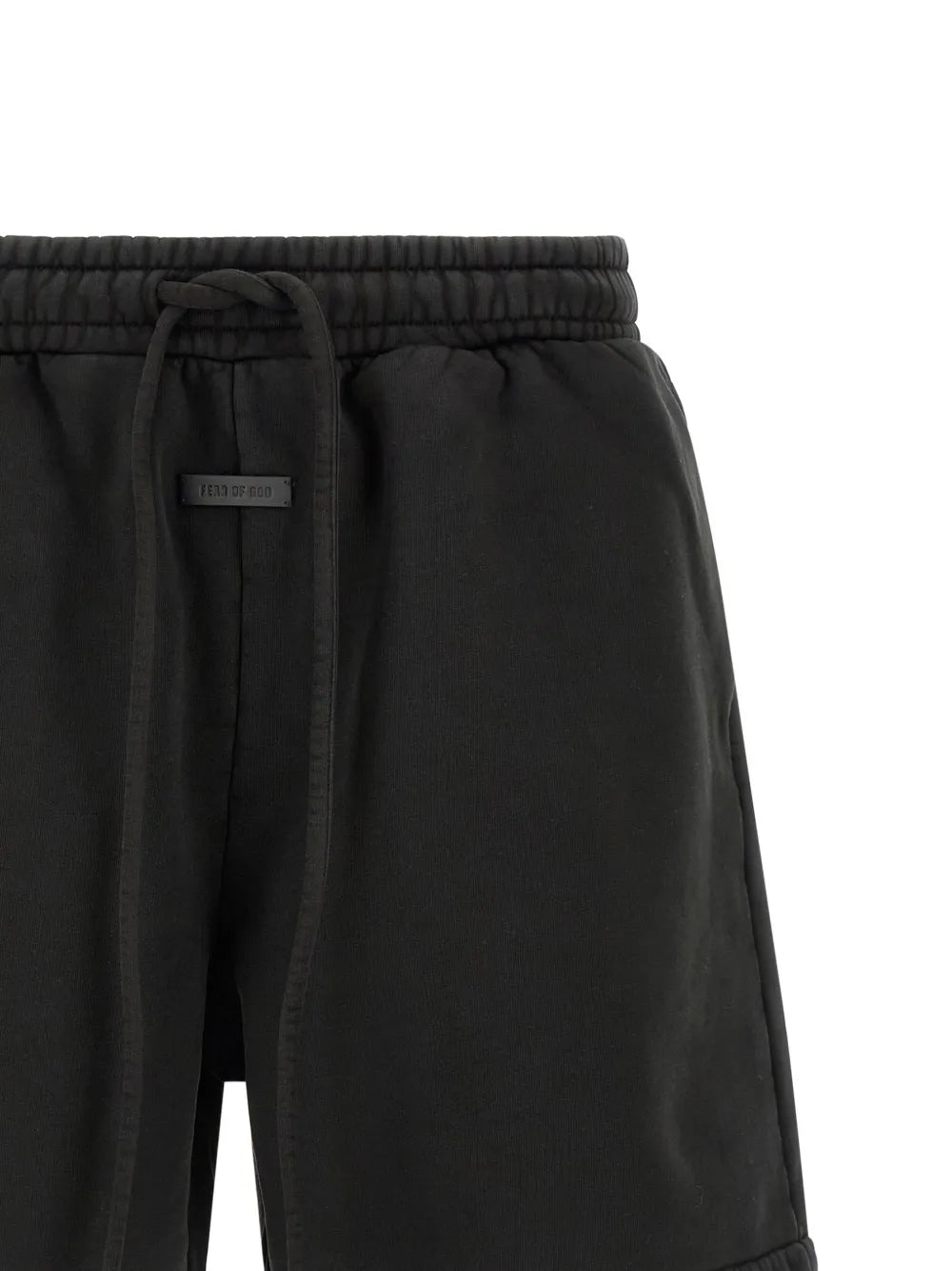 elasticated logo patch bermuda shorts