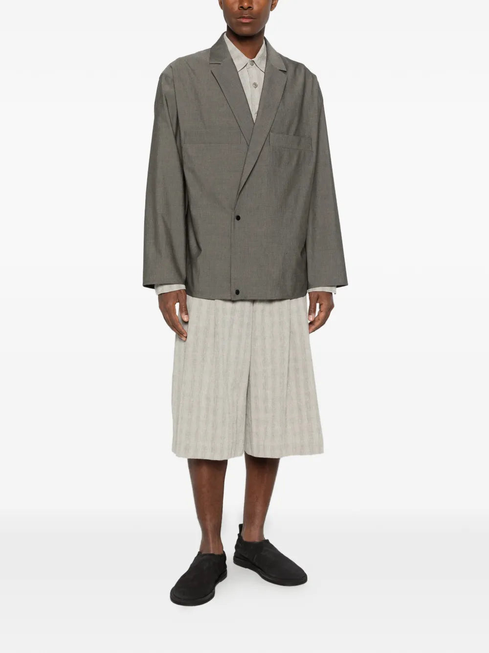notch-lapel press-stud shirt jacket