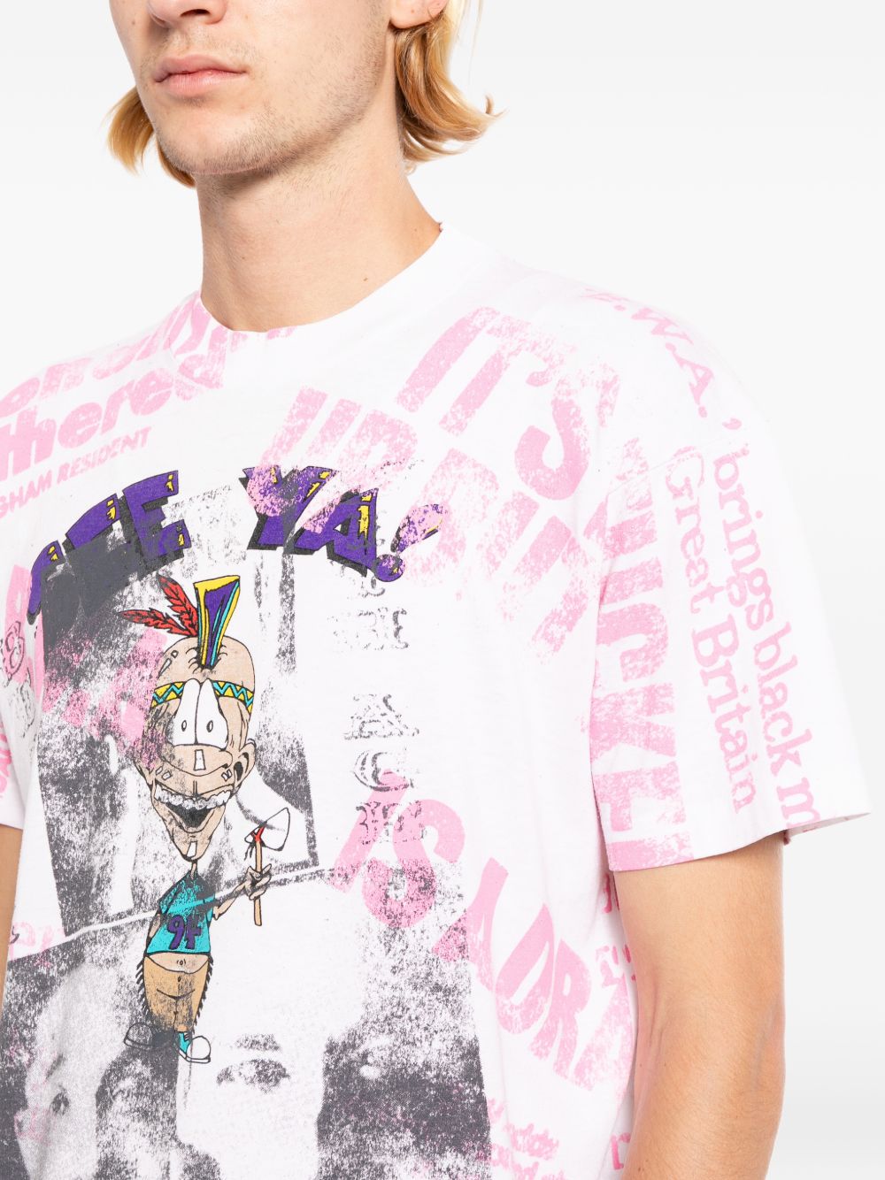 graphic-print tie-dye T-shirt