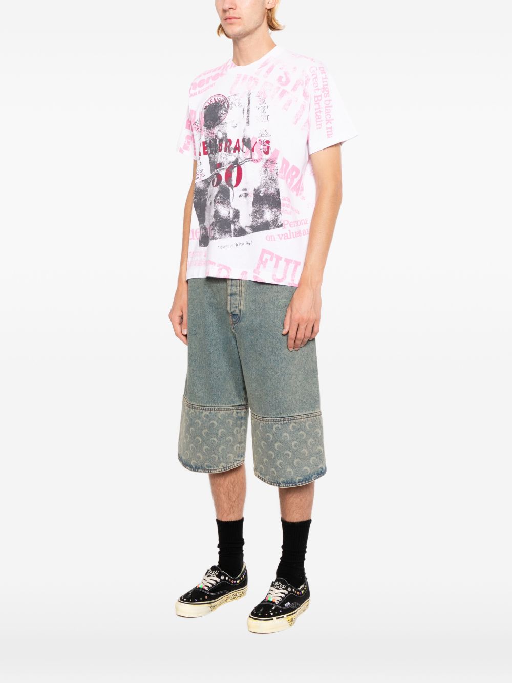 graphic-print T-shirt