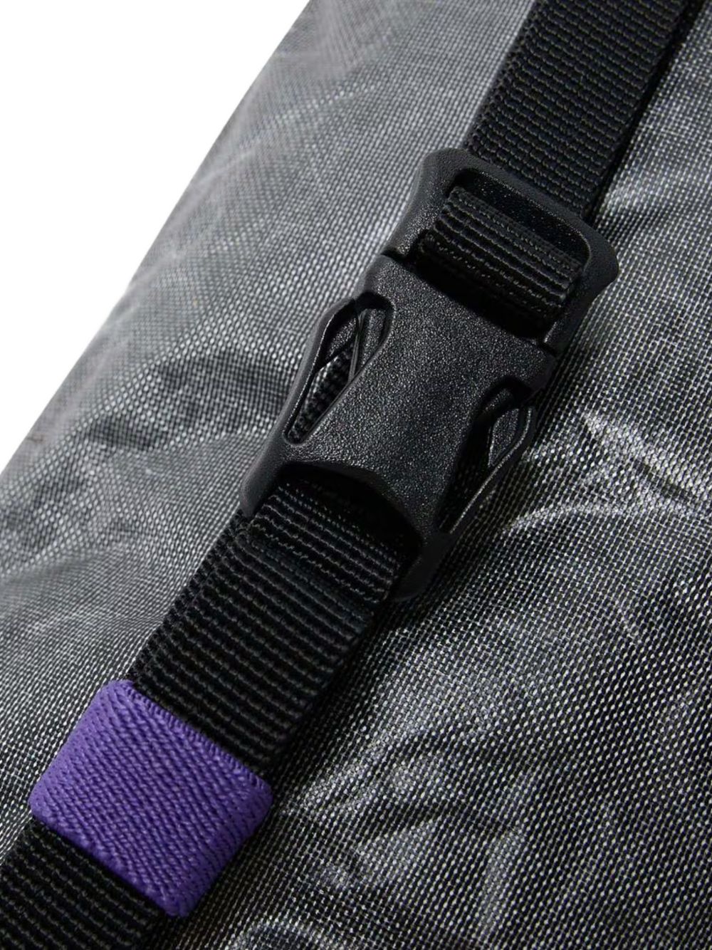 logo-print zip-fastening belt bag