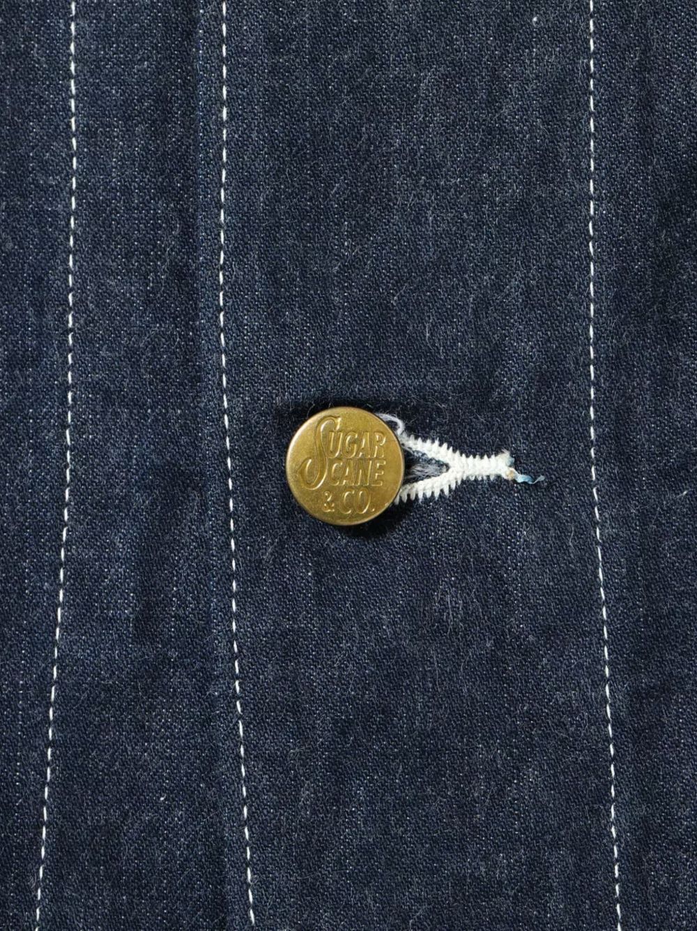 contrast-stitch patch-pocket button-down denim jacket