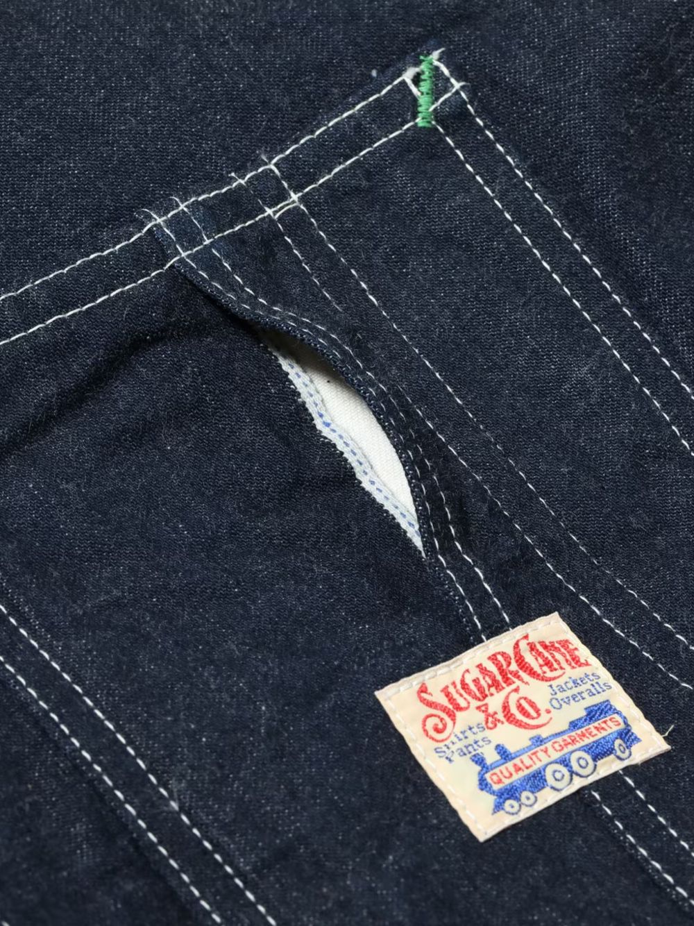 contrast-stitch patch-pocket button-down denim jacket