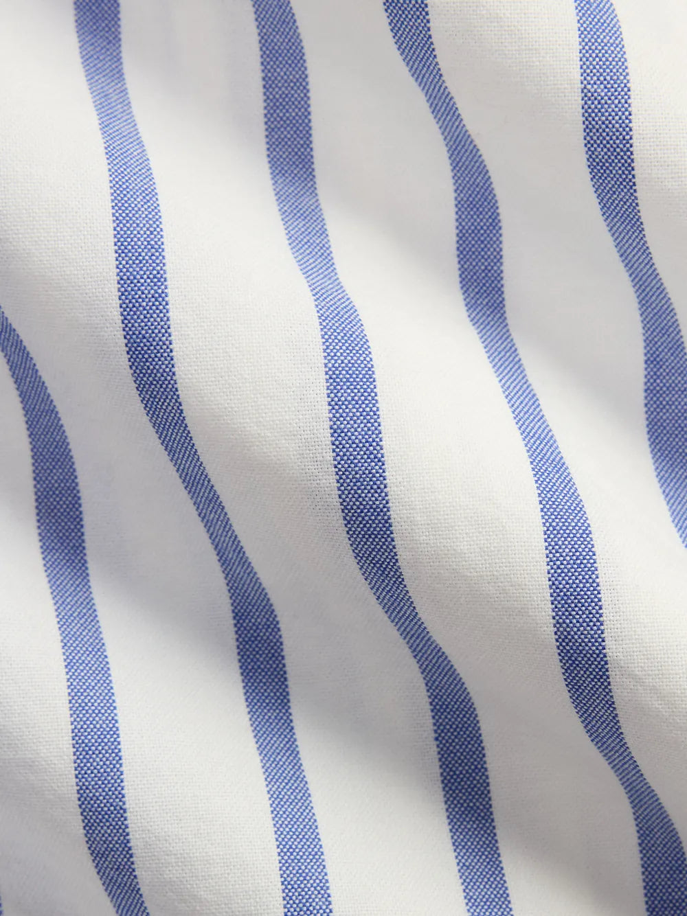 vertical stripe shirt